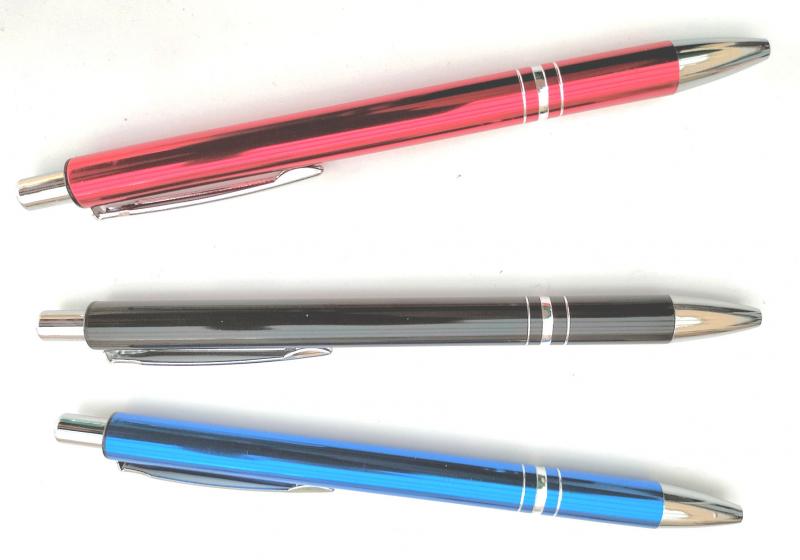 10 Kugelschreiber Metall mit Gravur verschiedene Farben