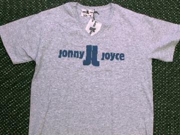 2 T-Shirt´s grau V Ausschnitt Jonny Joyce