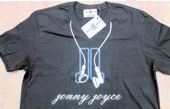 T-Shirt schwarz Jonny Joyce mit Kopfhörer